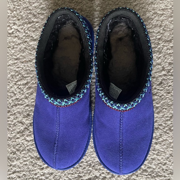 UGG Tasman Kids Size 5 in Cobalt Blue / Purple - Picture 3 of 7